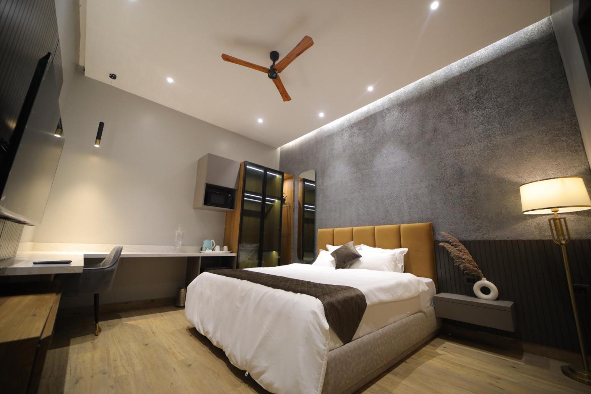 The Cozy Chaos Villa Агра Екстериор снимка